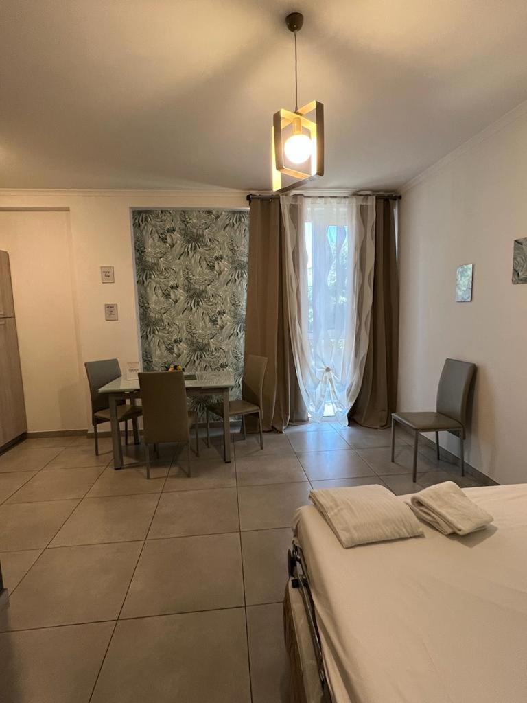 Raggio Di Sole Aparthotel San Cesareo Bagian luar foto